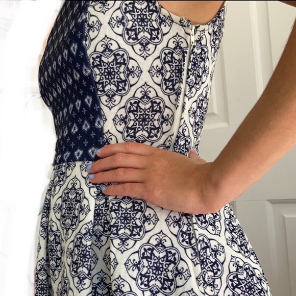 Rewind Fit & Flare Sleeveless Mini Dress w/ ~Key Hole / Open Back, Summer Fun - Picture 5 of 9